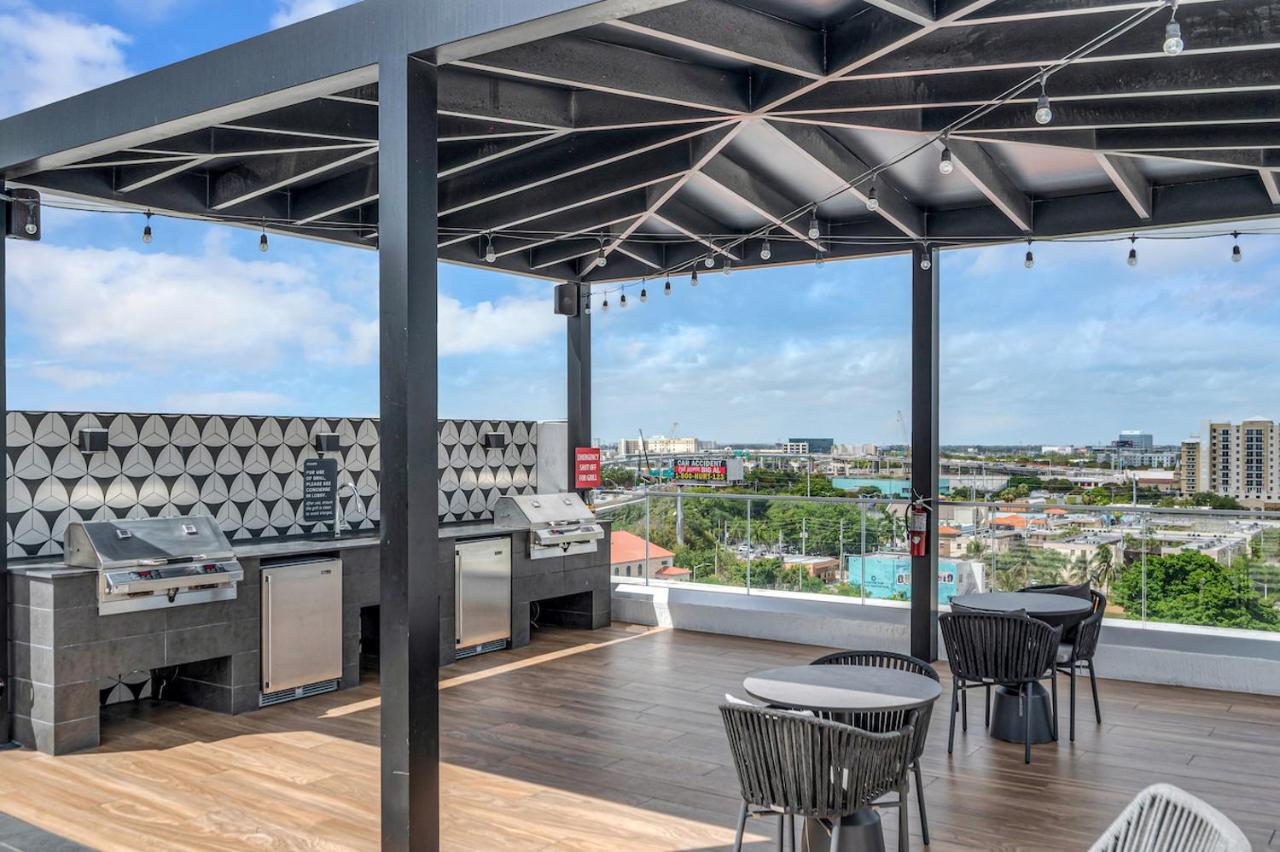 Апартаменты Modern Unit In Downtown Miami With Free Parking Экстерьер фото
